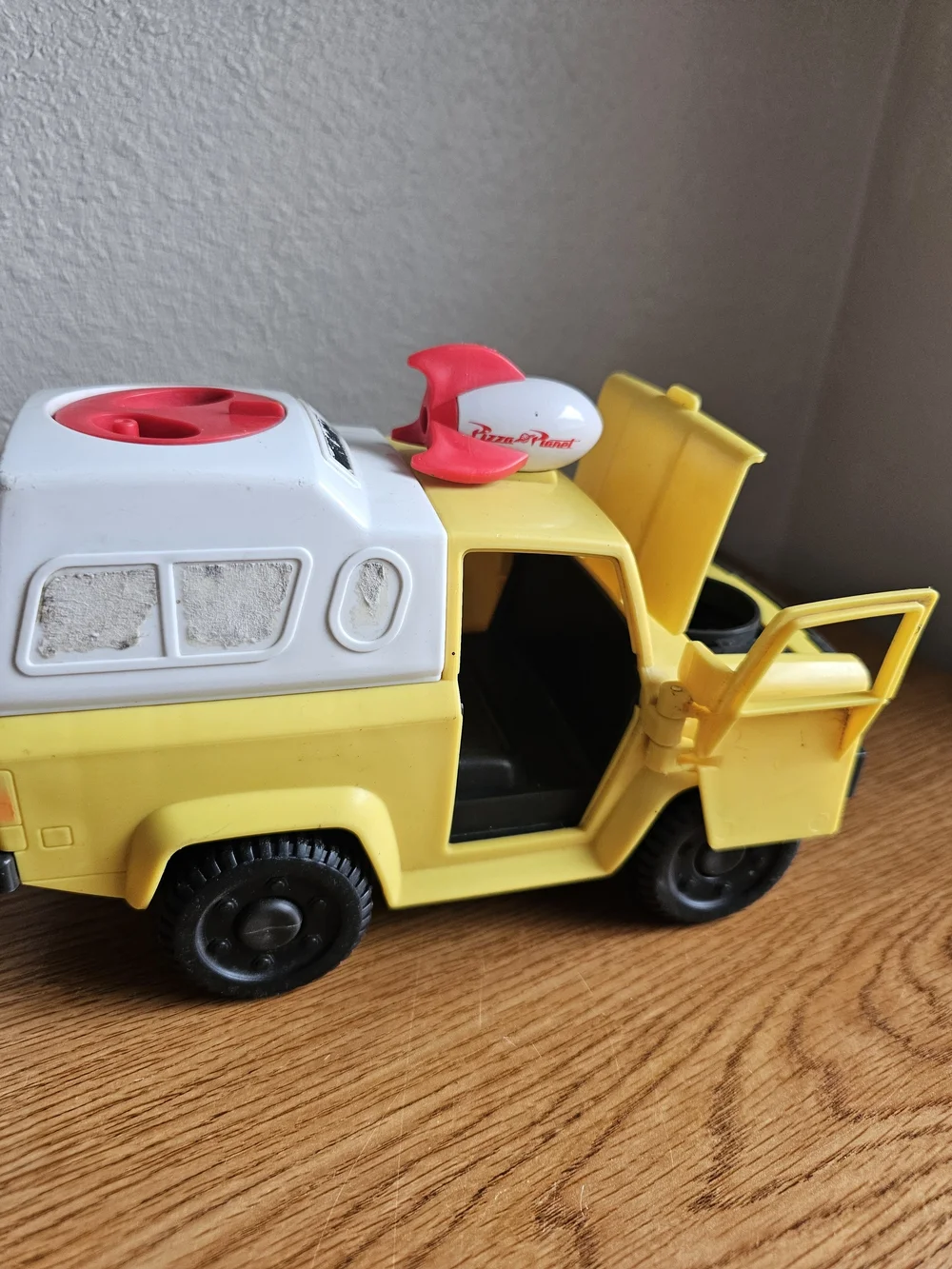 4/$10 Pizza Planet Toy Story Imaginext Truck Disney Well Worn